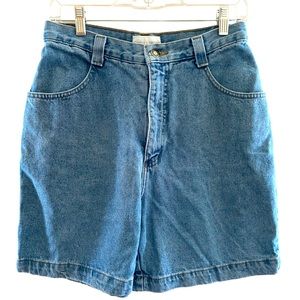 Vintage Christopher & Banks High Rise Light Wash Denim Mom Short Size 10 PC